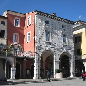 Apartment Palazzo Del Provveditore T02294, Desenzano del Garda